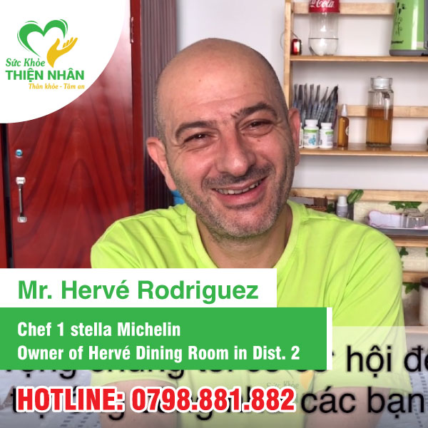 Mr. Hervé Rodriguez, Chef 1 stella Michelin - owner of Hervé Dining Room in Dist. 2